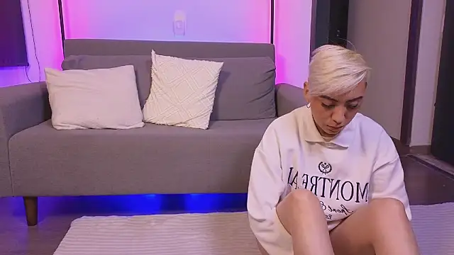 jane hart  online show from 12/04/24, 12:30