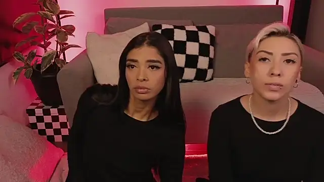 Snapshot of jane_hart_ chatting on 11/07/25, 12:21 jane hart online show from 11/07/25, 12:21