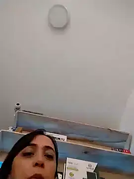 natalie cowens online show from 02/02/25, 09:13