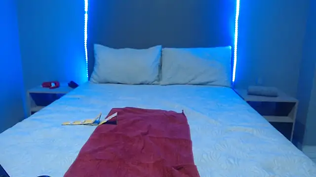 Snapshot of Juicyasss35xx chatting on 01/06/25, 08:07 Juicyasss35xx online show from 01/06/25, 08:07