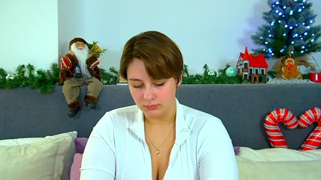 MaryMurray online show from 12/15/24, 06:26