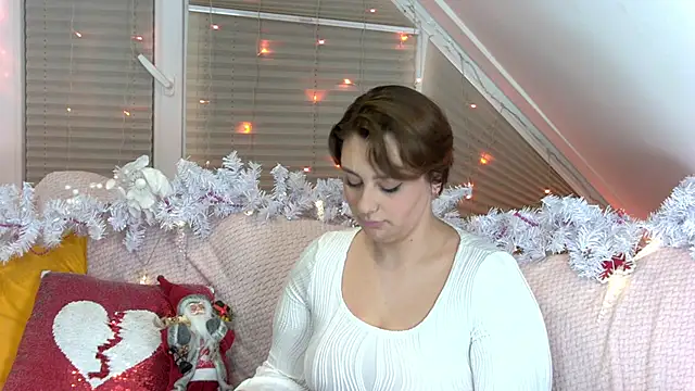 MaryMurray online show from 12/30/24, 10:34