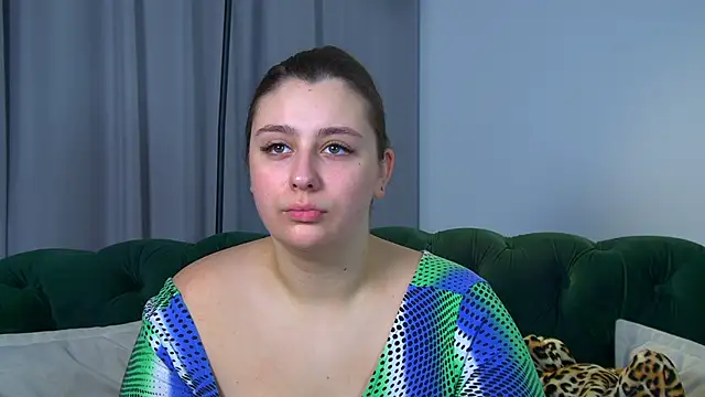 Snapshot of MaryMurray chatting on 11/13/25, 06:23 MaryMurray online show from 11/13/25, 06:23