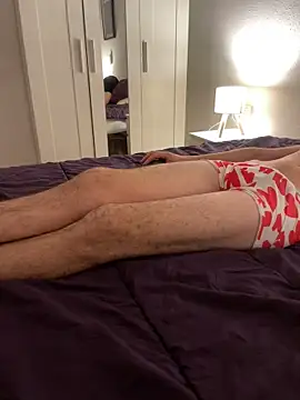 Snapshot of fouryoupls chatting on 11/07/25, 08:53 fouryoupls online show from 11/07/25, 08:53