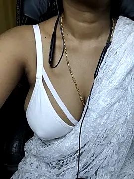 Anjali cute-Pondati online show from 06/19/26, 12:04