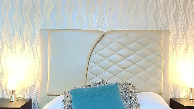 Snapshot of Amberr_Greyy chatting on 11/29/25, 05:49 Amberr Greyy online show from 11/29/25, 05:49