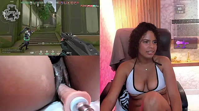 Snapshot of KaruiGames chatting on 02/21/25, 04:48 KaruiGames online show from 02/21/25, 04:48