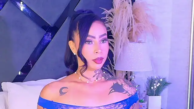 Snapshot of GiahDaniels chatting on 07/01/26, 09:03 GiahDaniels online show from 07/01/26, 09:03