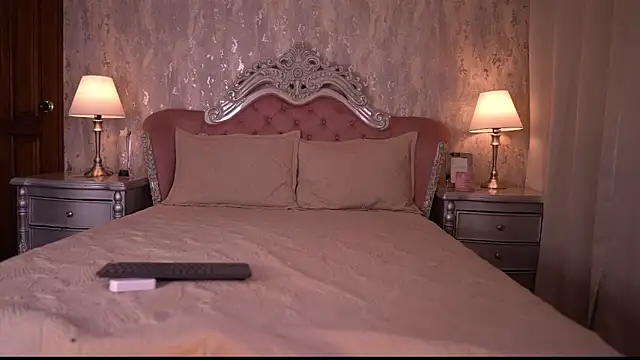 AngelineConnor online show from 05/15/26, 10:17