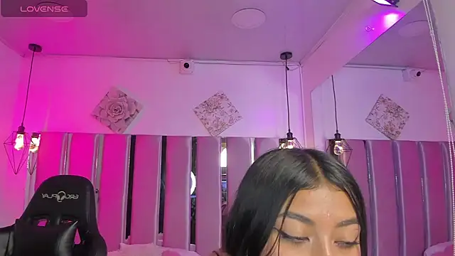 valery ws  online show from 10/09/25, 09:02