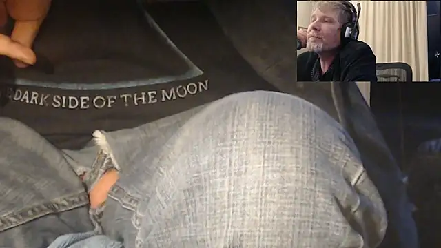 Snapshot of BrisonChase chatting on 12/03/24, 04:28 BrisonChase online show from 12/03/24, 04:28