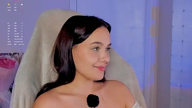 Snapshot of _Sweetie_ chatting on 10/23/25, 02:49 Sweetie online show from 10/23/25, 02:49