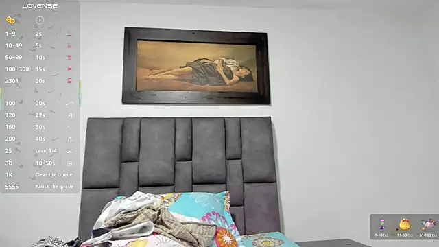 Vahiolet smith online show from 06/23/26, 03:04