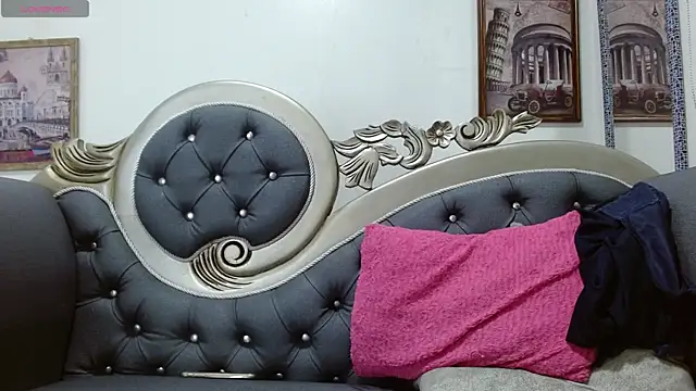 KataleyaStiward online show from 05/04/26, 01:07
