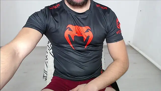 Snapshot of defuego_ chatting on 12/31/24, 05:44 defuego online show from 12/31/24, 05:44