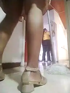 Snapshot of Lizeth_rey1 chatting on 02/07/25, 06:45 Lizeth rey1 online show from 02/07/25, 06:45