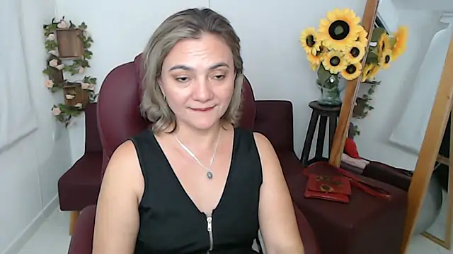 Ghada milf online show from 06/04/26, 10:16