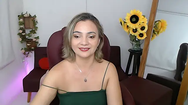 Ghada milf online show from 07/06/26, 10:45