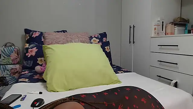 Amberbela online show from 06/03/26, 12:08