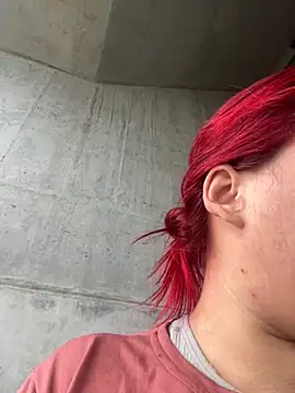 MiaLujan  online show from 11/29/25, 12:19