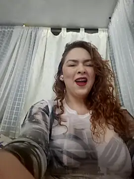 Snapshot of doctora-danna chatting on 11/27/25, 09:11 doctora-danna online show from 11/27/25, 09:11