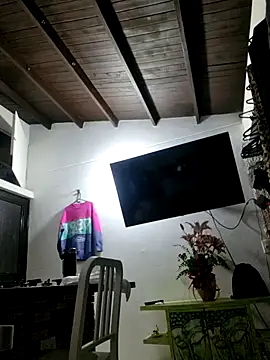 Snapshot of doctora-danna chatting on 12/05/25, 09:18 doctora-danna online show from 12/05/25, 09:18