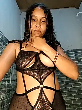 Snapshot of emma-19- chatting on 03/22/25, 11:53 emma-19- online show from 03/22/25, 11:53