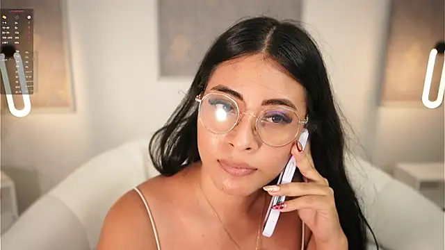 Camilaperson online show from 06/11/26, 01:27