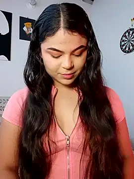 Snapshot of Cleo_hills chatting on 03/19/25, 01:40 Cleo hills online show from 03/19/25, 01:40