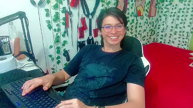 Andy gray online show from 06/10/26, 12:37