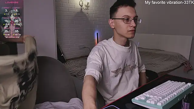 ValBae online show from 01/30/25, 09:15