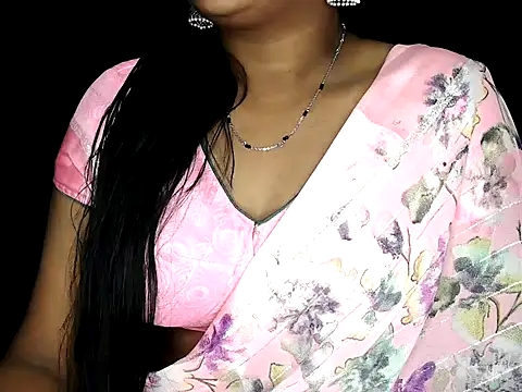 shila20 online show from 11/30/25, 10:08