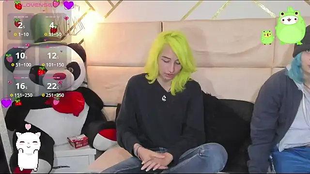 -kisa  online show from 10/09/25, 04:10