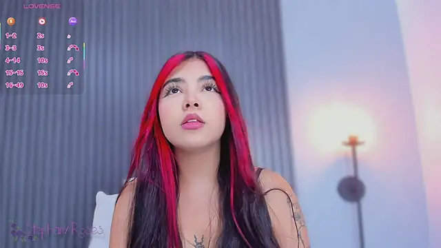 stephany roses  online show from 03/05/25, 07:27