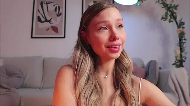 april blush online show from 10/02/25, 03:52