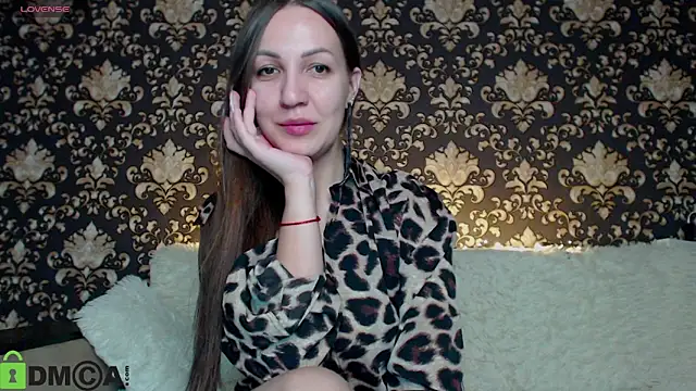 Estel Loewe online show from 03/04/25, 04:30