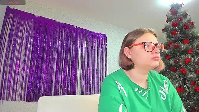 Seductive She Wolf online show from 12/28/24, 01:28
