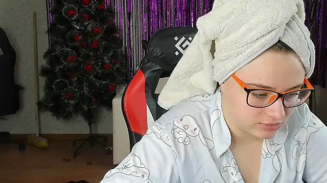 Seductive She Wolf online show from 02/05/25, 11:02