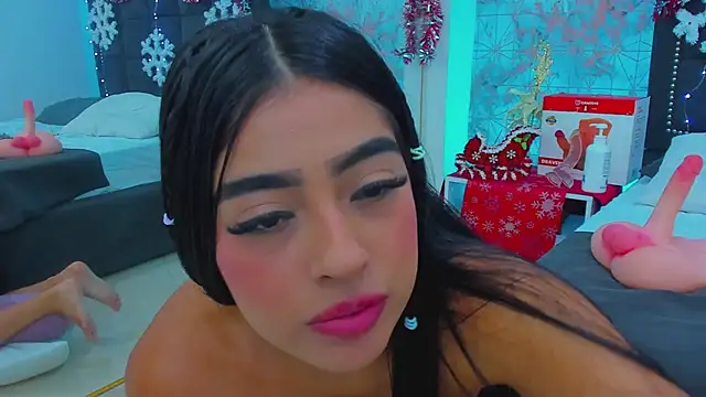 Mia-Monroe online show from 12/22/24, 01:45