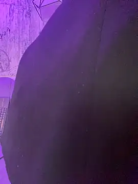 AbyThompson online show from 09/19/25, 01:29