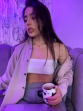 AbyThompson online show from 10/23/25, 01:32