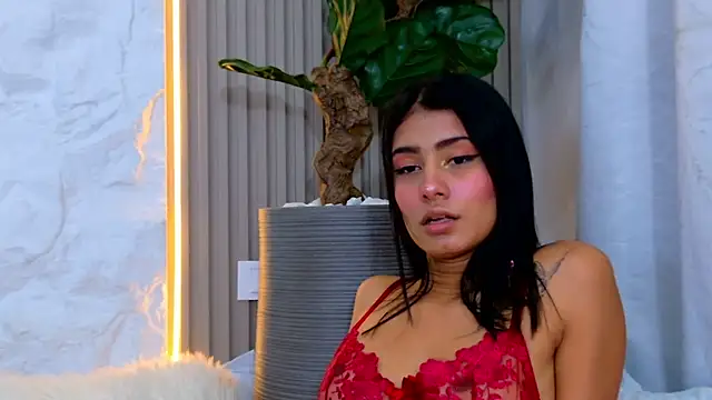 LaurenRodriiguez online show from 07/24/26, 12:36