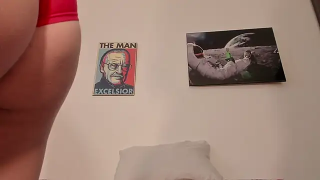 HarleyRedd online show from 05/10/26, 09:42