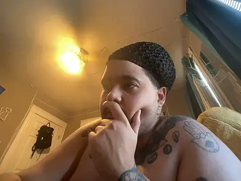 chubbydominican online show from 02/19/25, 06:43