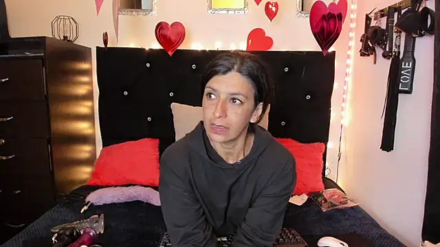 Taylorbdsm online show from 02/14/25, 02:39