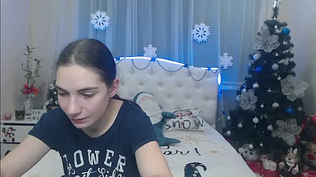 NikaStark  online show from 12/19/24, 07:18