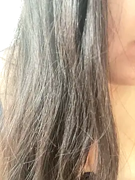 yassminsexy22 online show from 10/19/25, 10:38