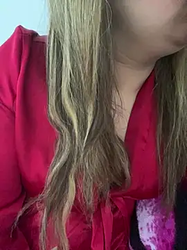 yassminsexy22 online show from 05/19/26, 03:18