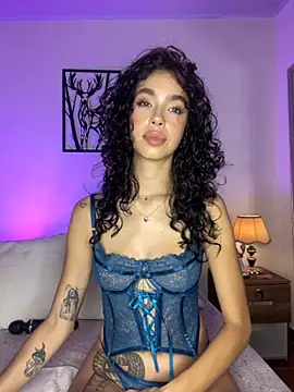 Snapshot of MarianaSnake chatting on 11/07/25, 11:49 MarianaSnake online show from 11/07/25, 11:49