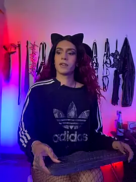 Snapshot of akinoro_ chatting on 10/23/25, 07:34 akinoro  online show from 10/23/25, 07:34